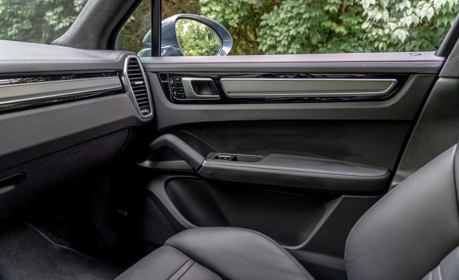  Porsche Cayenne Turbo (PO536) 2018 года  (NA) (фото 29 из 40)